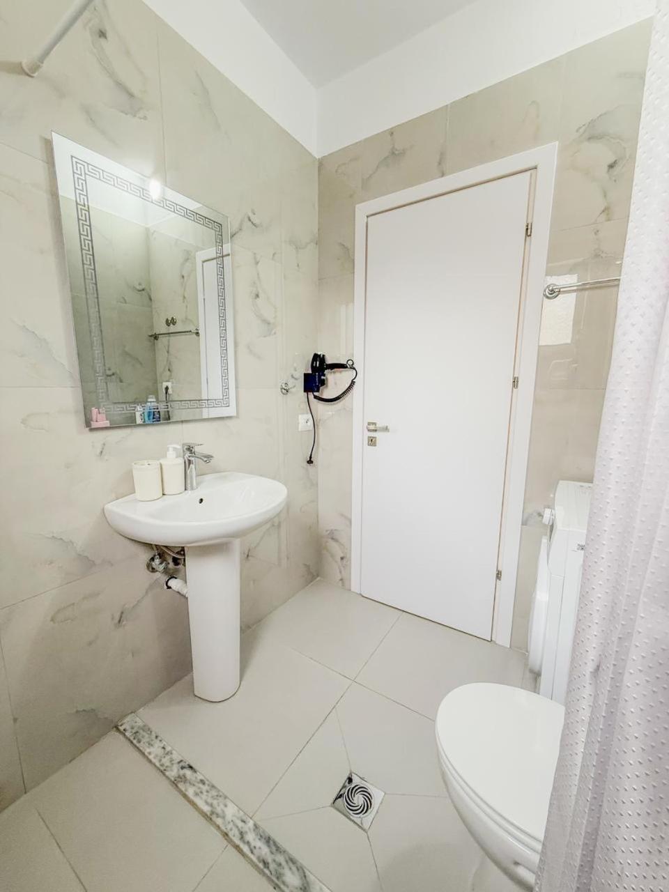 Odore Di Mare Apartments Sarandë Exteriér fotografie